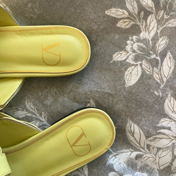 Valentino Roman Stud Metallic Flats - Picture 10 of 10